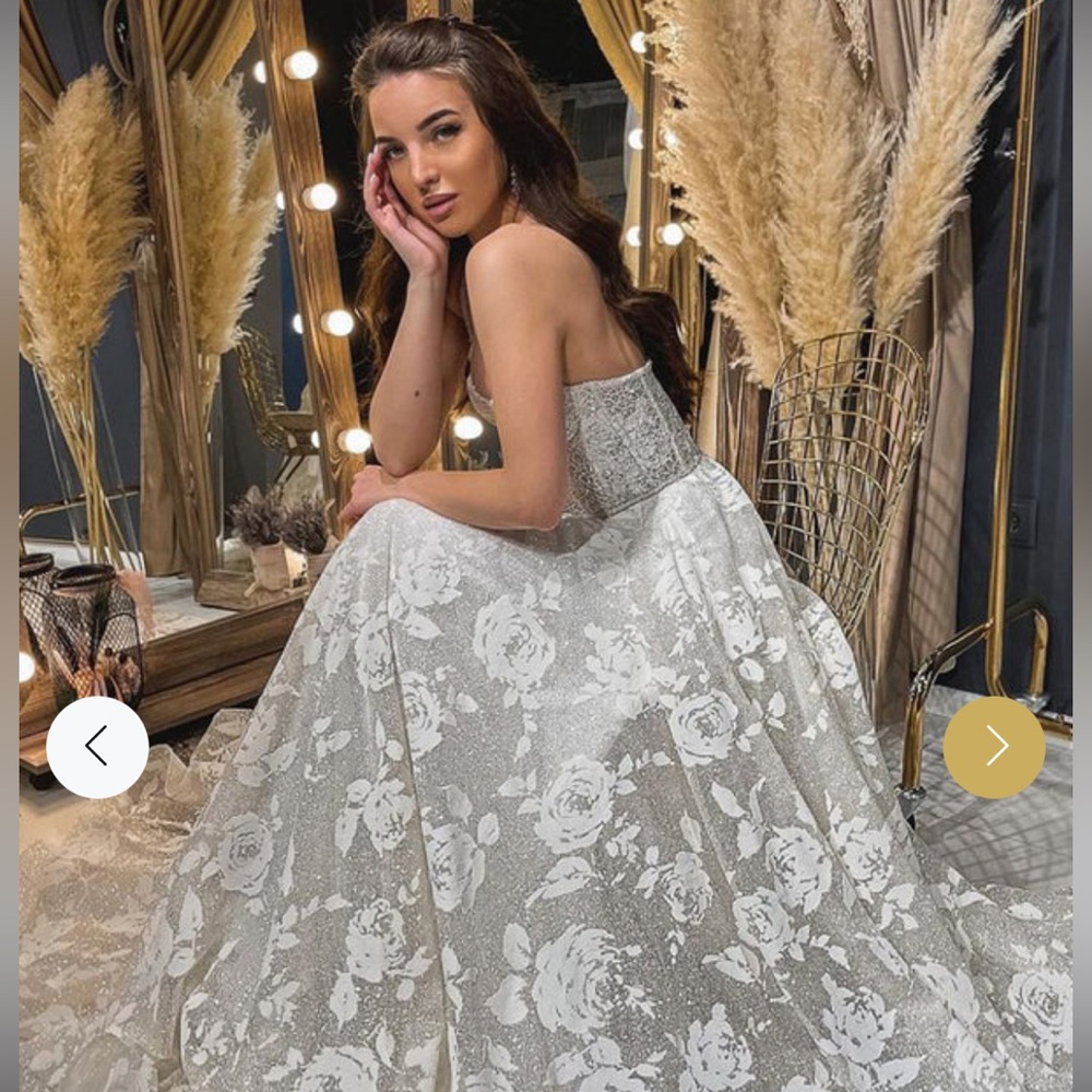 Spaghetti Straps Romantic Lace Bohemian Wedding Dress